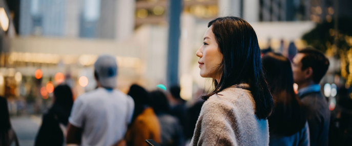 Asian_Businesswoman_on_Street